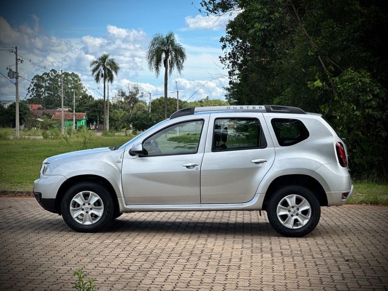 Renault DUSTER DYNAMIQUE 2.0 2016 NEUMANN VEÍCULOS ARROIO DO MEIO / Carros no Vale Renault DUSTER DYNAMIQUE 2.0 2016 NEUMANN VEÍCULOS ARROIO DO MEIO / Carros no Vale