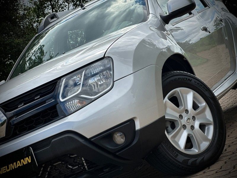 Renault DUSTER DYNAMIQUE 2.0 2016 NEUMANN VEÍCULOS ARROIO DO MEIO / Carros no Vale Renault DUSTER DYNAMIQUE 2.0 2016 NEUMANN VEÍCULOS ARROIO DO MEIO / Carros no Vale