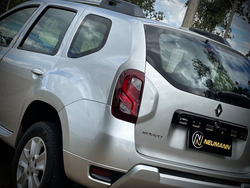 Renault DUSTER DYNAMIQUE 2.0 2016 NEUMANN VEÍCULOS ARROIO DO MEIO / Carros no Vale Renault DUSTER DYNAMIQUE 2.0 2016 NEUMANN VEÍCULOS ARROIO DO MEIO / Carros no Vale