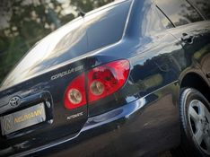 Toyota COROLLA XEi 1.8 2006 NEUMANN VEÍCULOS ARROIO DO MEIO / Carros no Vale