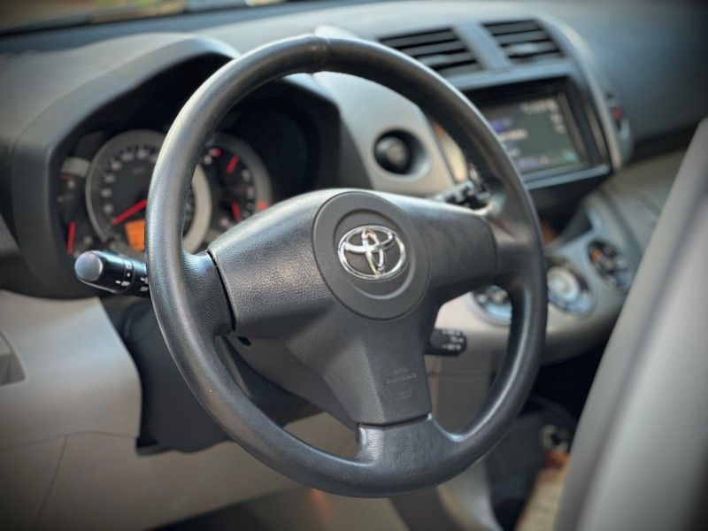Toyota RAV-4 2.4 2008 NEUMANN VEÍCULOS ARROIO DO MEIO / Carros no Vale Toyota RAV-4 2.4 2008 NEUMANN VEÍCULOS ARROIO DO MEIO / Carros no Vale