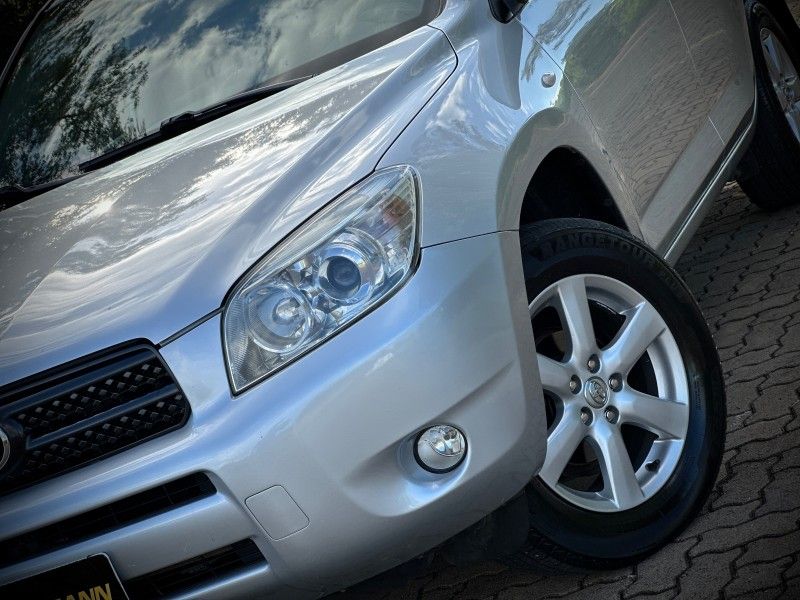 Toyota RAV-4 2.4 2008 NEUMANN VEÍCULOS ARROIO DO MEIO / Carros no Vale Toyota RAV-4 2.4 2008 NEUMANN VEÍCULOS ARROIO DO MEIO / Carros no Vale