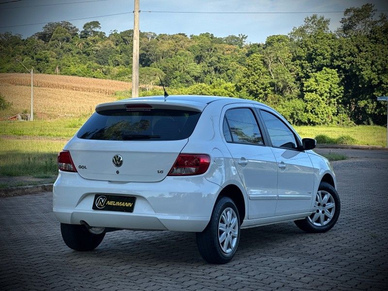 Volkswagen GOL G5 1.6 2012 NEUMANN VEÍCULOS ARROIO DO MEIO / Carros no Vale