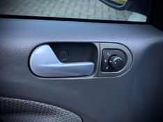 Volkswagen GOL G5 1.6 2012 NEUMANN VEÍCULOS ARROIO DO MEIO / Carros no Vale