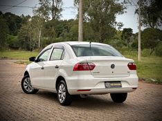 Volkswagen VOYAGE TRENDLINE 1.6 2015 NEUMANN VEÍCULOS ARROIO DO MEIO / Carros no Vale