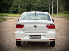 Volkswagen VOYAGE TRENDLINE 1.6 2015 NEUMANN VEÍCULOS ARROIO DO MEIO / Carros no Vale