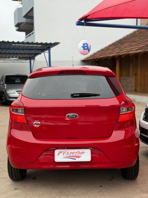 Ford KA 1.0 2015 FERREIRA VEÍCULOS VENÂNCIO AIRES / Carros no Vale