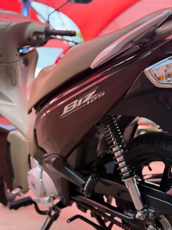 Honda Motos BIZ 125 2022 FERREIRA VEÍCULOS VENÂNCIO AIRES / Carros no Vale