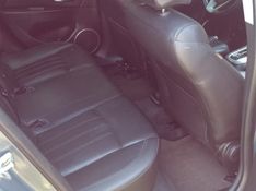 CHEVROLET CRUZE 1.8 LT 16V 2012/2012 HUBNER MULTIMARCAS FARROUPILHA / Carros no Vale