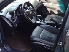 CHEVROLET CRUZE 1.8 LT 16V 2012/2012 HUBNER MULTIMARCAS FARROUPILHA / Carros no Vale