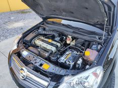 CHEVROLET VECTRA 2.4 MPFI ELITE 16V 2006/2006 HUBNER MULTIMARCAS FARROUPILHA / Carros no Vale