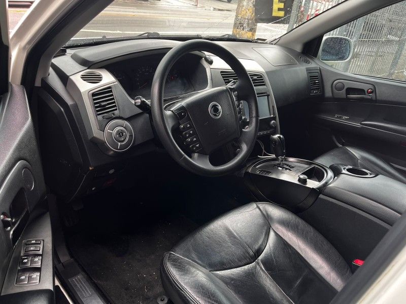 SSANGYONG KYRON 2.0 GL 200KY 4X4 16V TURBO 2011/2012 HUBNER MULTIMARCAS FARROUPILHA / Carros no Vale