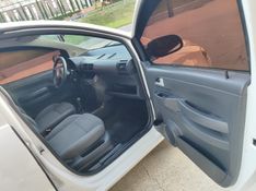 VOLKSWAGEN FOX 1.0 MI TREND 8V 2009/2009 HUBNER MULTIMARCAS FARROUPILHA / Carros no Vale