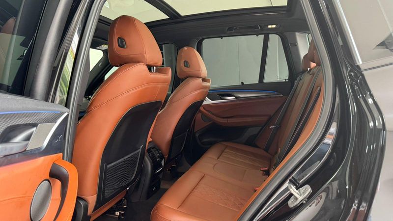 BMW X3 2.0 16V HÍBRIDO X LINE XDRIVE30E STEPTRONIC 2023/2024 FÁBIO BERNARDES PORTO ALEGRE / Carros no Vale