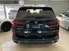 BMW X5 3.0 I6 TURBO HÍBRIDO XDRIVE45E M SPORT AUTOMÁTICO 2021/2022 FÁBIO BERNARDES PORTO ALEGRE / Carros no Vale