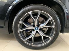 BMW X5 3.0 I6 TURBO HÍBRIDO XDRIVE45E M SPORT AUTOMÁTICO 2021/2022 FÁBIO BERNARDES PORTO ALEGRE / Carros no Vale