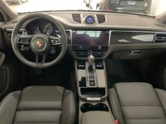 PORSCHE MACAN 2.9 V6 BITURBO GASOLINA GTS PDK 2025/2025 FÁBIO BERNARDES PORTO ALEGRE / Carros no Vale
