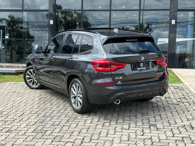 BMW X3 XDRIVE 30e Turbo Aut (HÃbrido) 2021/2021 CONCEPT MOTORS PASSO FUNDO / Carros no Vale BMW X3 XDRIVE 30e Turbo Aut (HÃbrido) 2021/2021 CONCEPT MOTORS PASSO FUNDO / Carros no Vale