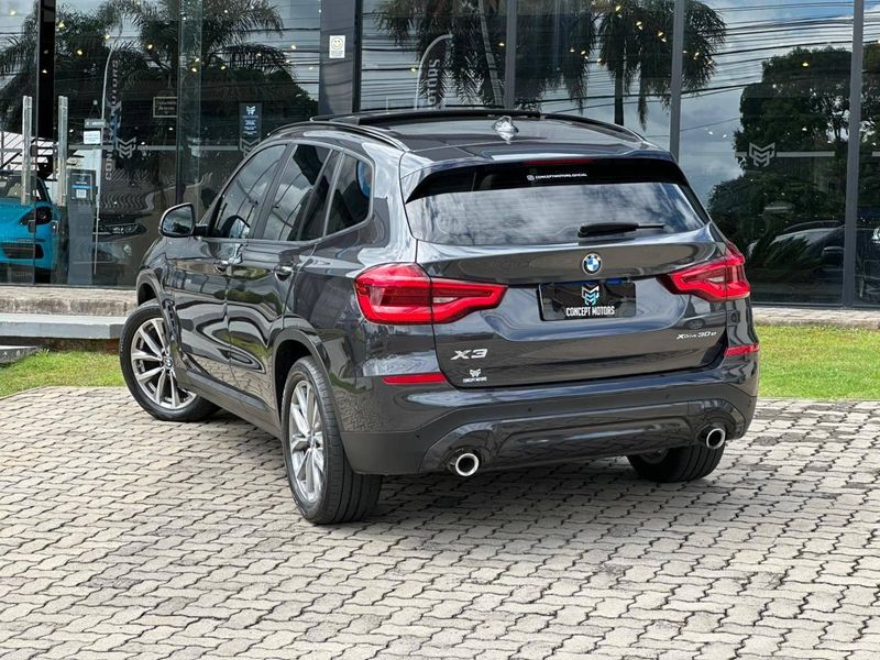 BMW X3 XDRIVE 30e Turbo Aut (HÃbrido) 2021/2021 CONCEPT MOTORS PASSO FUNDO / Carros no Vale BMW X3 XDRIVE 30e Turbo Aut (HÃbrido) 2021/2021 CONCEPT MOTORS PASSO FUNDO / Carros no Vale