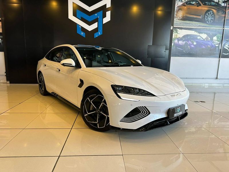 BYD SEAL 82,5 KW ELÃTRICO AWD 2023/2024 CONCEPT MOTORS PASSO FUNDO / Carros no Vale BYD SEAL 82,5 KW ELÃTRICO AWD 2023/2024 CONCEPT MOTORS PASSO FUNDO / Carros no Vale