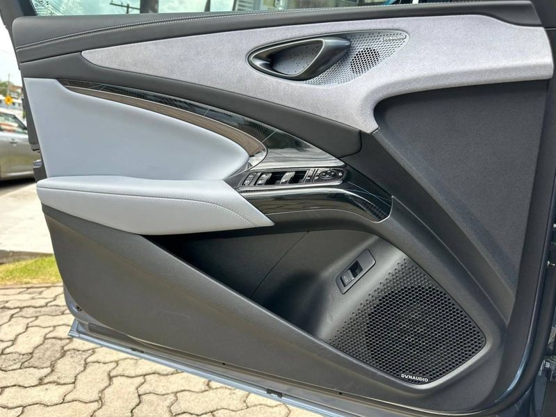 BYD SEAL 82,5 KW ELÃTRICO AWD 2023/2024 CONCEPT MOTORS PASSO FUNDO / Carros no Vale