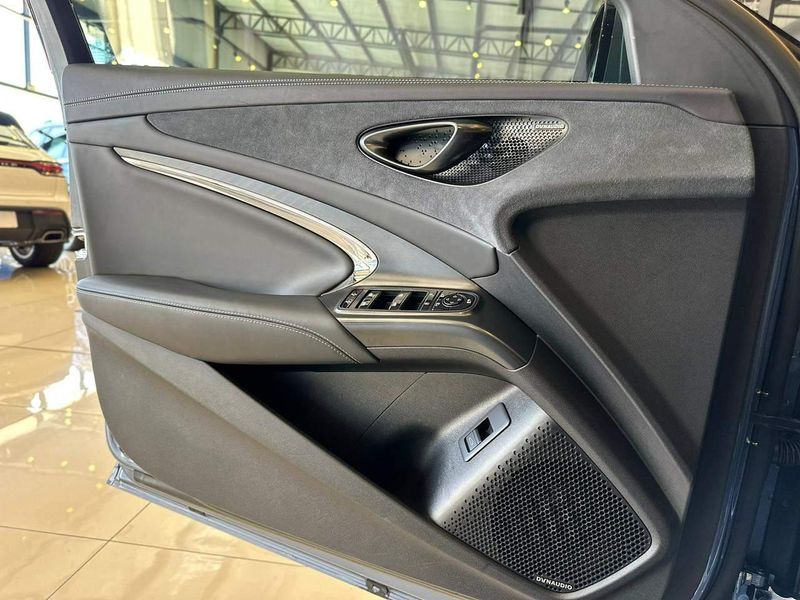 BYD SEAL (Elétrico) 2023/2024 CONCEPT MOTORS PASSO FUNDO / Carros no Vale BYD SEAL (Elétrico) 2023/2024 CONCEPT MOTORS PASSO FUNDO / Carros no Vale