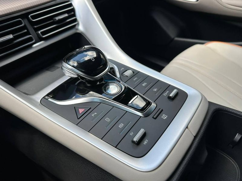 BYD Song Pro GS 1.5 16V Aut (Hibrido) 2024/2025 CONCEPT MOTORS PASSO FUNDO / Carros no Vale