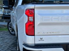 Chevrolet Silverado High Country 5.3 V8 AWD Aut. 2024/2024 CONCEPT MOTORS PASSO FUNDO / Carros no Vale