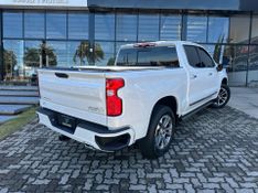 Chevrolet Silverado High Country 5.3 V8 AWD Aut. 2024/2024 CONCEPT MOTORS PASSO FUNDO / Carros no Vale