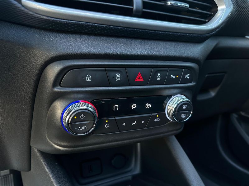 Chevrolet Tracker Premier 1.2 Turbo 12V Flex Aut. 2021/2022 CONCEPT MOTORS PASSO FUNDO / Carros no Vale