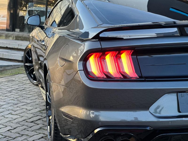 Ford Mustang Black Shadow 5.0 V8 2020/2020 CONCEPT MOTORS PASSO FUNDO / Carros no Vale