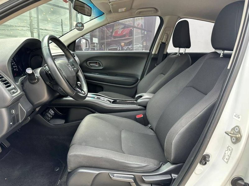 Honda HR-V EX 1.8 Flexone 16V 5p Aut. 2019/2020 CONCEPT MOTORS PASSO FUNDO / Carros no Vale Honda HR-V EX 1.8 Flexone 16V 5p Aut. 2019/2020 CONCEPT MOTORS PASSO FUNDO / Carros no Vale