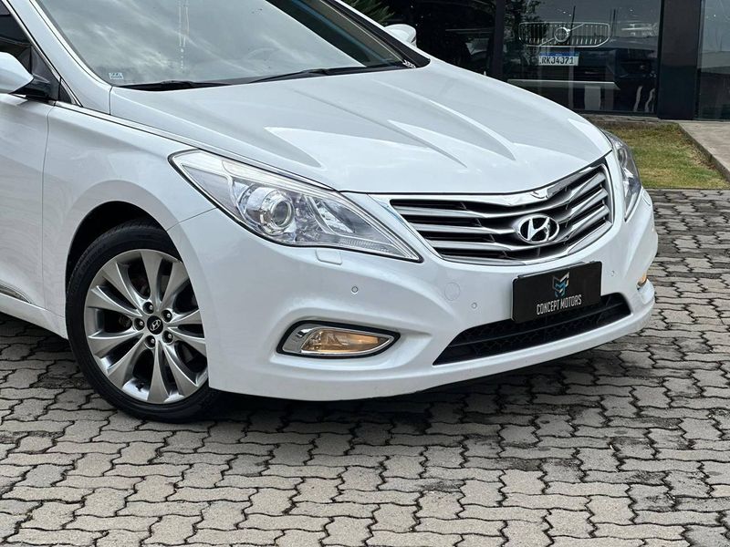 Hyundai Azera 3.0 V6 24V 4p Aut. 2014/2015 CONCEPT MOTORS PASSO FUNDO / Carros no Vale