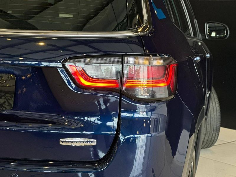 Jeep Compass LONG T270 1.3 TB 4×2 Flex Aut. 2024/2025 CONCEPT MOTORS PASSO FUNDO / Carros no Vale