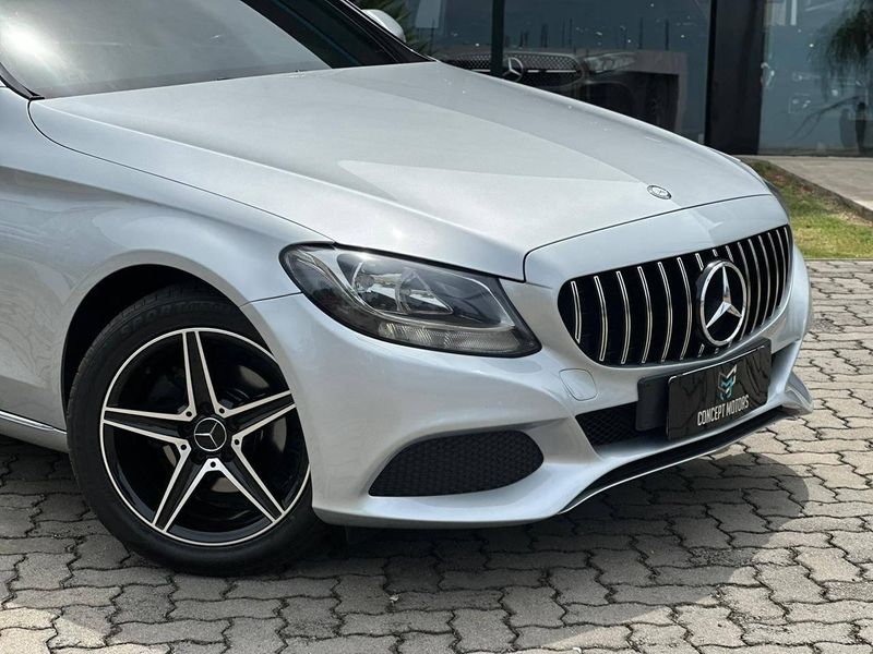 Mercedes-Benz C-180 CGI Avant 1.6/1.6 FlexTB 16V Aut. 2015/2016 CONCEPT MOTORS PASSO FUNDO / Carros no Vale