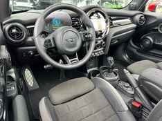 Mini John Cooper Works COOPER John Works 2.0 Turbo 3p Aut. 2023/2024 CONCEPT MOTORS PASSO FUNDO / Carros no Vale