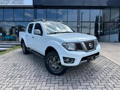 Nissan Frontier SV AT.CD 4×4 2.5 TB Diesel Mec. 2014/2014 CONCEPT MOTORS PASSO FUNDO / Carros no Vale