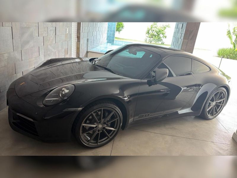 Porsche 911 Carrera T 3.0 2023/2024 CONCEPT MOTORS PASSO FUNDO / Carros no Vale