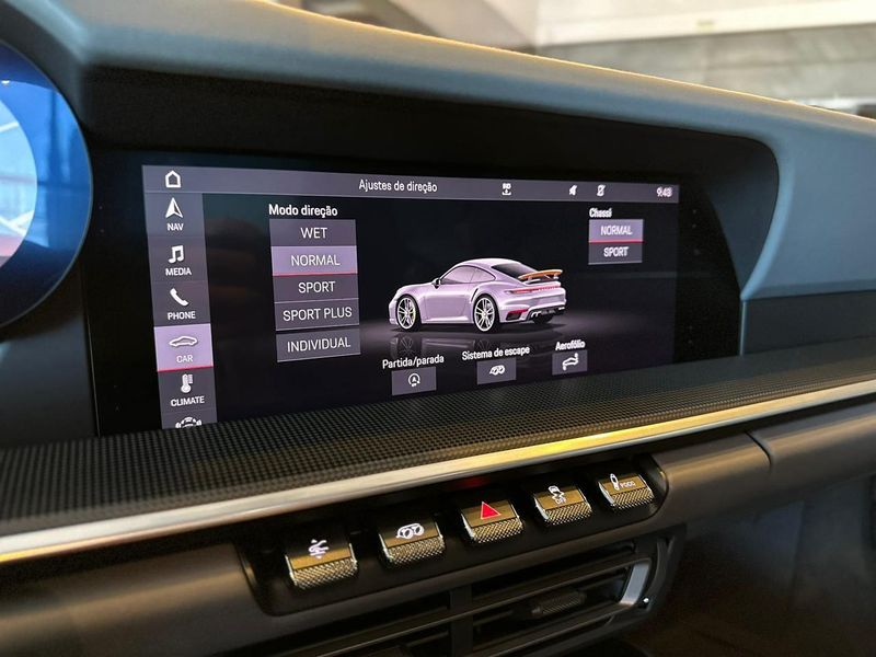 Porsche 911 Turbo S Coupe 3.6/3.8 24V (991/992) 2021/2021 CONCEPT MOTORS PASSO FUNDO / Carros no Vale Porsche 911 Turbo S Coupe 3.6/3.8 24V (991/992) 2021/2021 CONCEPT MOTORS PASSO FUNDO / Carros no Vale