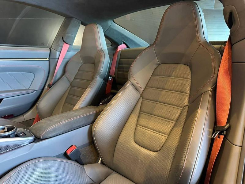 Porsche 911 Turbo S Coupe 3.6/3.8 24V (991/992) 2021/2021 CONCEPT MOTORS PASSO FUNDO / Carros no Vale Porsche 911 Turbo S Coupe 3.6/3.8 24V (991/992) 2021/2021 CONCEPT MOTORS PASSO FUNDO / Carros no Vale