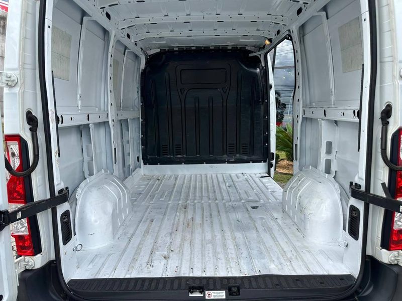 Renault Master 2.3 DCi FurgÃ£o 16V Diesel 2019/2020 CONCEPT MOTORS PASSO FUNDO / Carros no Vale