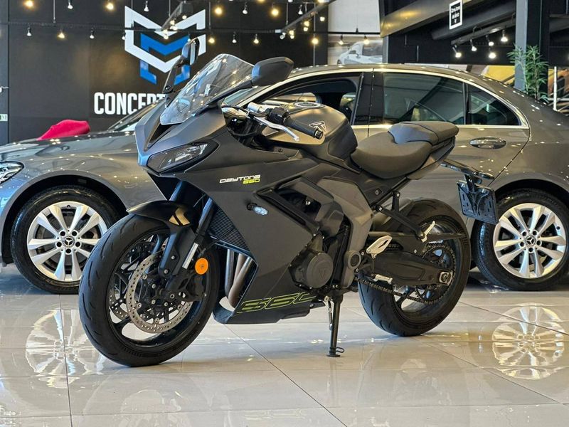 Triumph Daytona 660 2024/2024 CONCEPT MOTORS PASSO FUNDO / Carros no Vale