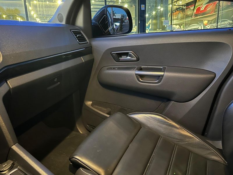 Volkswagen Amarok Extreme CD 3.0 4×4 TB Dies Aut. 2023/2024 CONCEPT MOTORS PASSO FUNDO / Carros no Vale