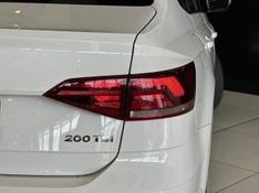 Volkswagen Virtus Highline 200 TSI 1.0 Flex 12V Aut 2021/2022 CONCEPT MOTORS PASSO FUNDO / Carros no Vale