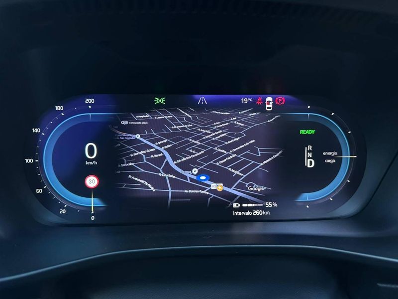 Volvo XC40 Pure (ElÃ©trico) 2022/2022 CONCEPT MOTORS PASSO FUNDO / Carros no Vale