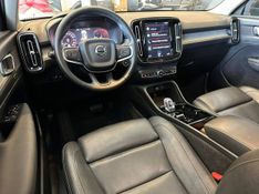 Volvo XC40 T-5 INSCRIPTION 1.5 FWD (HÃ­brido) 2020/2021 CONCEPT MOTORS PASSO FUNDO / Carros no Vale