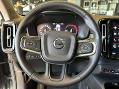 Volvo XC40 T-5 INSCRIPTION 1.5 FWD (HÃ­brido) 2020/2021 CONCEPT MOTORS PASSO FUNDO / Carros no Vale