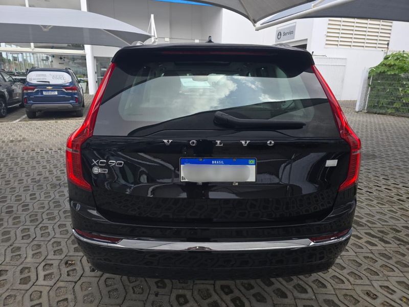 Volvo XC90 T-8 Ultimate 2.0 AWD (HÃ­brido) 2023/2024 CONCEPT MOTORS PASSO FUNDO / Carros no Vale