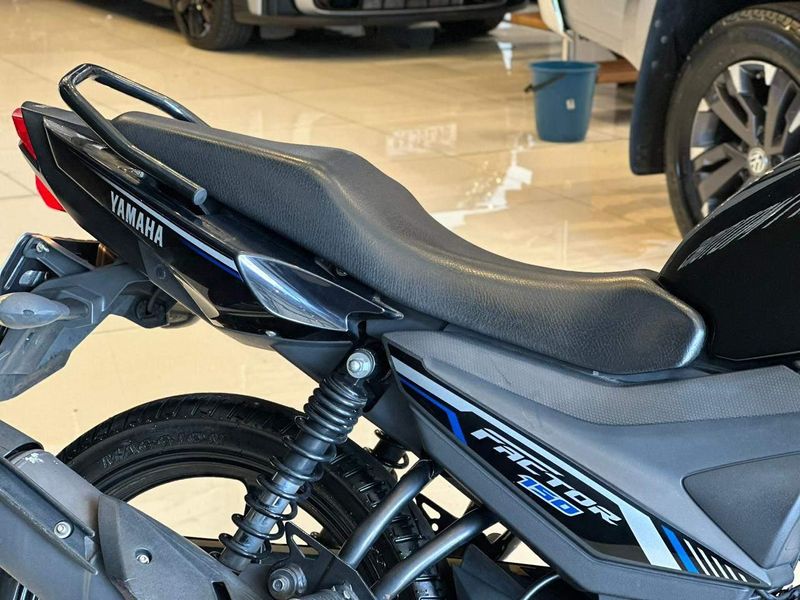 Yamaha YBR 150 FACTOR ED/FLEX 2021/2022 CONCEPT MOTORS PASSO FUNDO / Carros no Vale Yamaha YBR 150 FACTOR ED/FLEX 2021/2022 CONCEPT MOTORS PASSO FUNDO / Carros no Vale