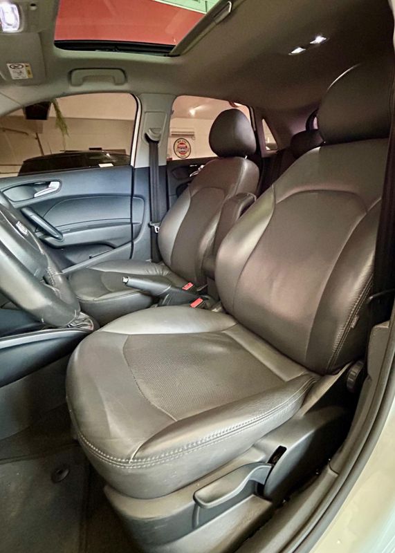 Audi A1 Sportback 1.4 TFSI S-tronic 2017/2018 PC VEÍCULOS SANTA CRUZ DO SUL / Carros no Vale